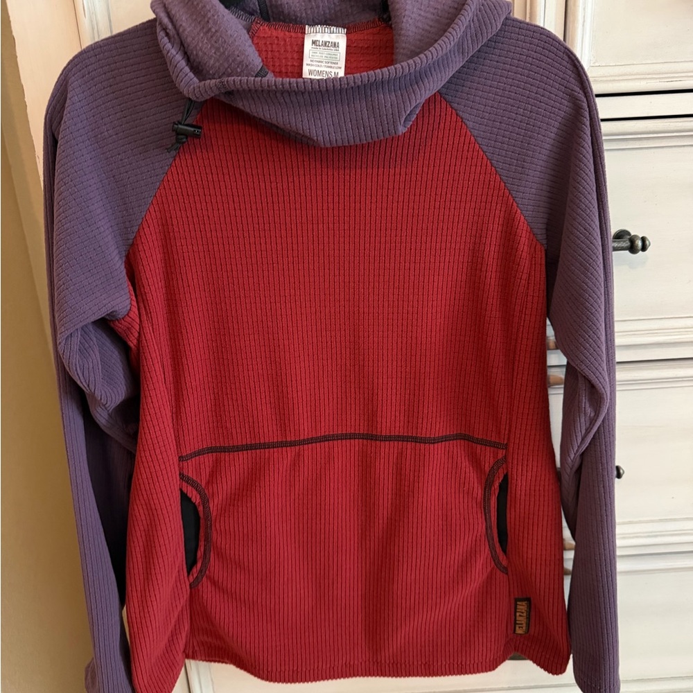 Melanzana Womens Red and Purple Waffle-Knit Pullover Hoodie
